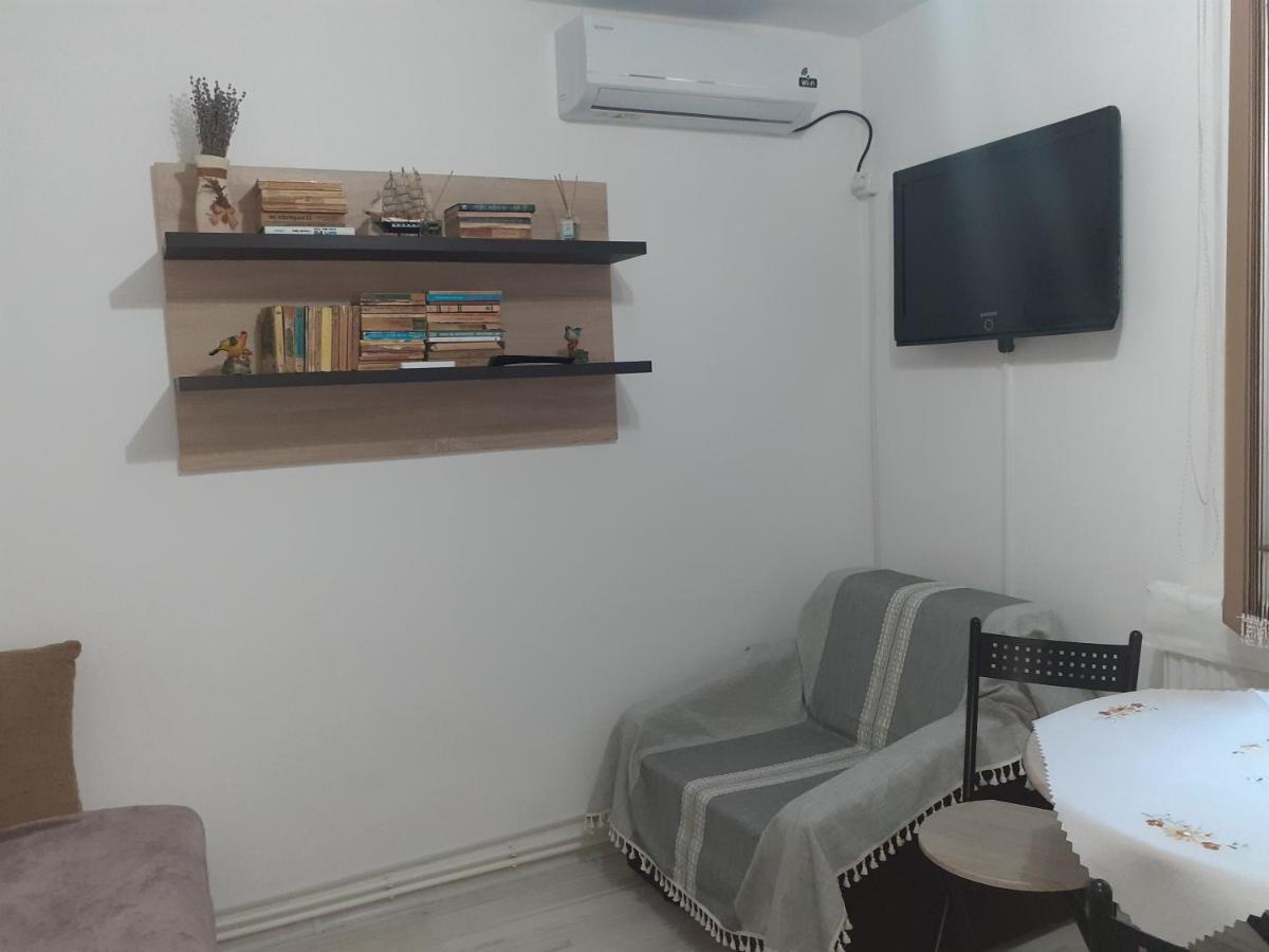 La Naty Apartment Limanu Exterior photo